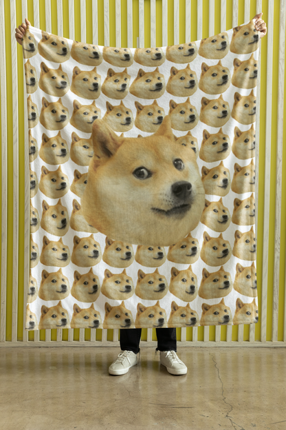 Huggle- Doge